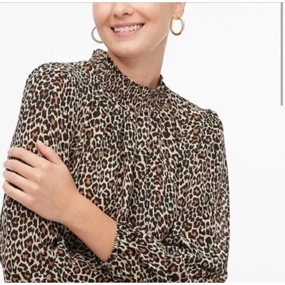J.Crew Women’s Small Leopard Print Smocked Neck Blouse Long Sleeve Top Animal - Picture 8 of 9